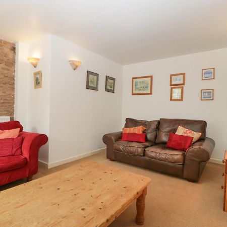 Wheelbarrow Cottage Stoke Prior エクステリア 写真